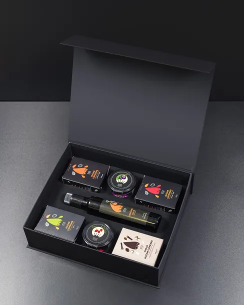 FO(U)R KINGS 1  FO(U)R KINGS 1