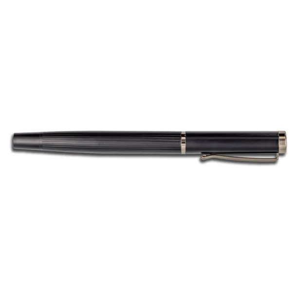 Poklon set, termo šalica, notes 15 i roller kemijska olovka black  Poklon set, termo šalica, notes 15 i roller kemijska olovka black