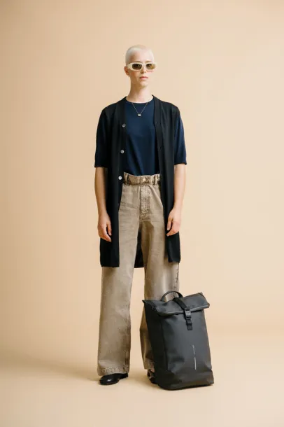 Urban vodootporan 16" laptop ruksak s preklopom - XD Design Crna Siva