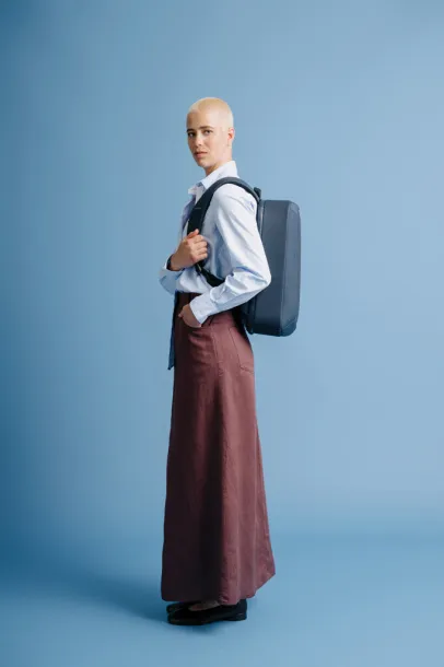  Bobby Edge ruksak, 16" - XD Design navy, black Crna