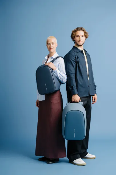  Bobby Hero mali ruksak sa zaštitom protiv krađe, 13,3" - XD Design light blue, blue Crna