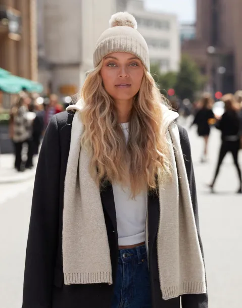  Knitted Scarf and Beanie Gift Set - Beechfield