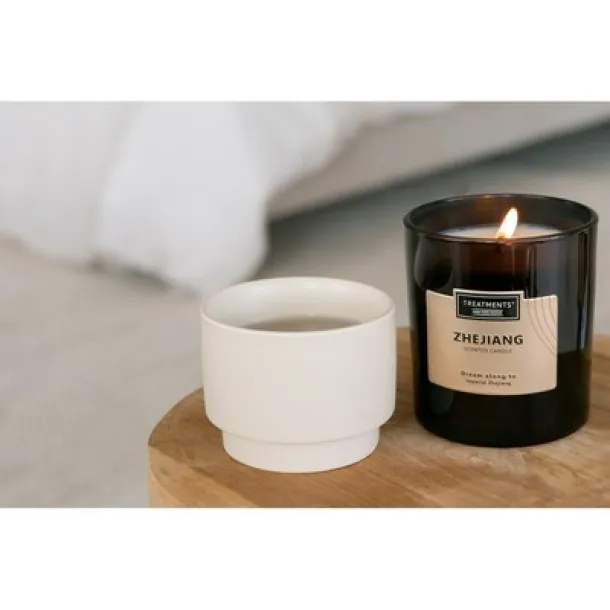  Scented candle TREATMENTS brown