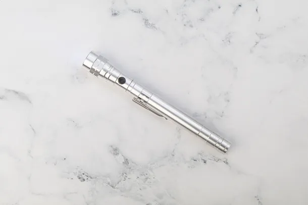 Giraffe extendable flashlight Silver