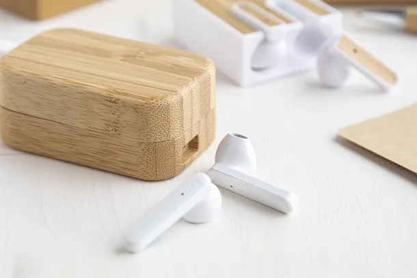 Chorus bluetooth earphones Natural White