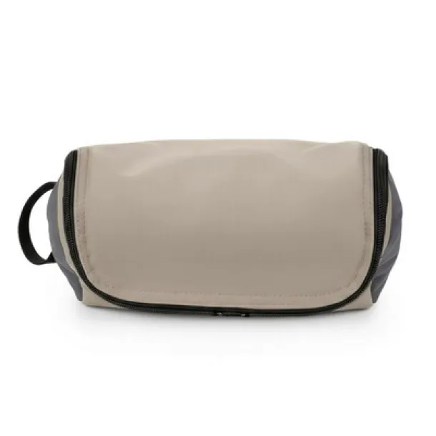  Toiletry bag light brown