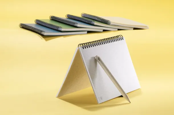 TRESA Notebook with pen  A5 - Russell  naturalny