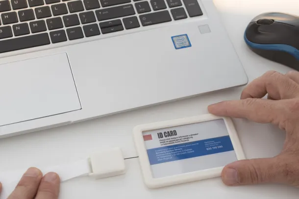 BINO ID držač za akreditaciju White