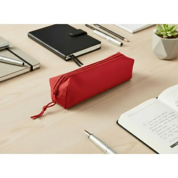  Pencil case Crvena