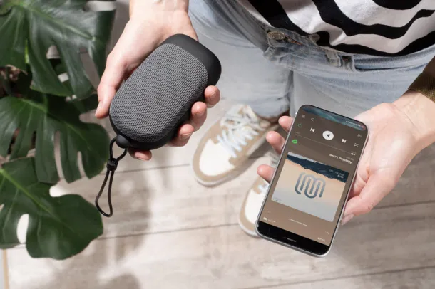 CADENA Wireless speaker