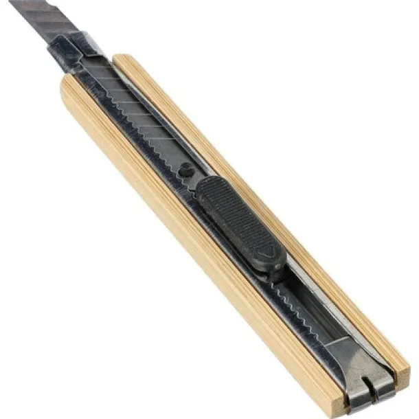  Bamboo cutter brown