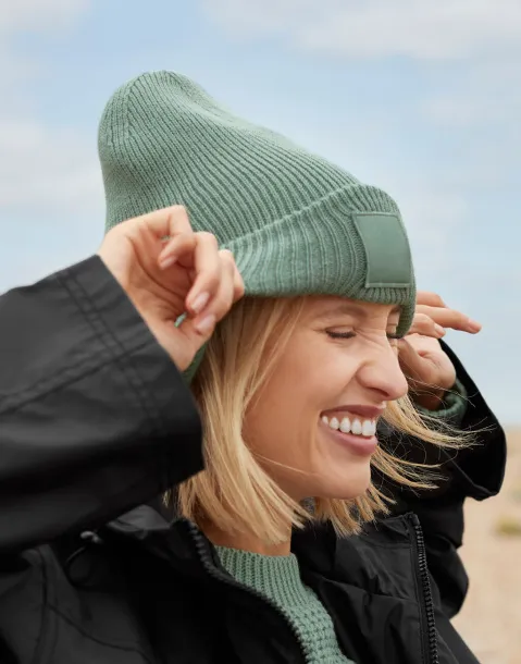  Kapa s dubokim preklopom i toniranom zakrpom - Beechfield