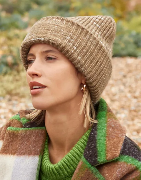  Chunky Knitted Patch Beanie - Beechfield