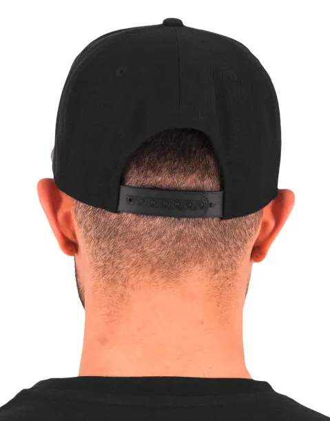  Carbon Snapback - Flexfit