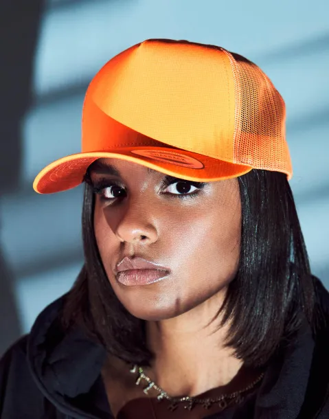  Neonska retro trucker šilterica - 5 panela - Flexfit