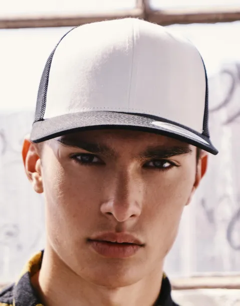  Retro Trucker Colored Front - Classics