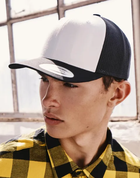  Retro Trucker Colored Front - Classics