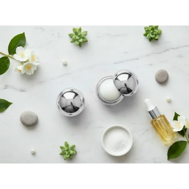 Lip balm Srebrna