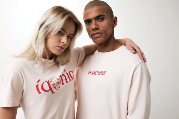 Iqoniq Brett recycled cotton t-shirt - iqoniq cloud pink