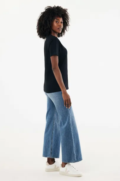 Iqoniq Brett recycled cotton t-shirt - iqoniq Black