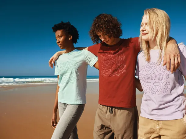 Iqoniq Brett recycled cotton t-shirt - iqoniq burgundy