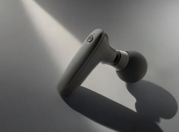  Revix masažni pištolj od reciklirane plastike s RCS certifikatom - XD Collection Crna