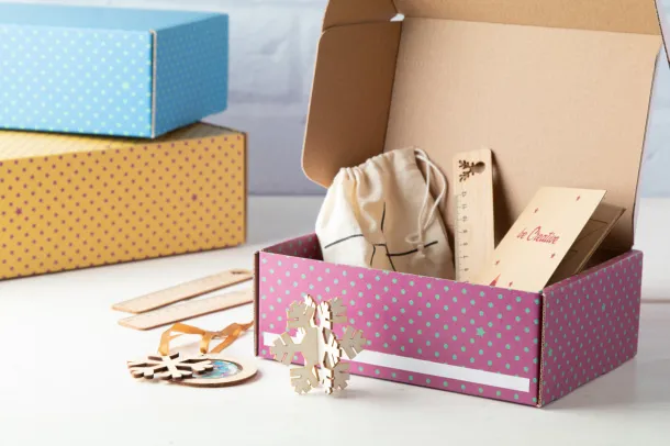 CreaBox Post S personalizirana poklon kutija Bijela