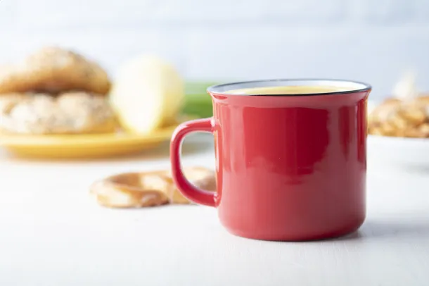 Woodstock vintage mug Red White