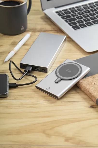 RaluStick prijenosna baterija, 5 000 mAh Srebrna