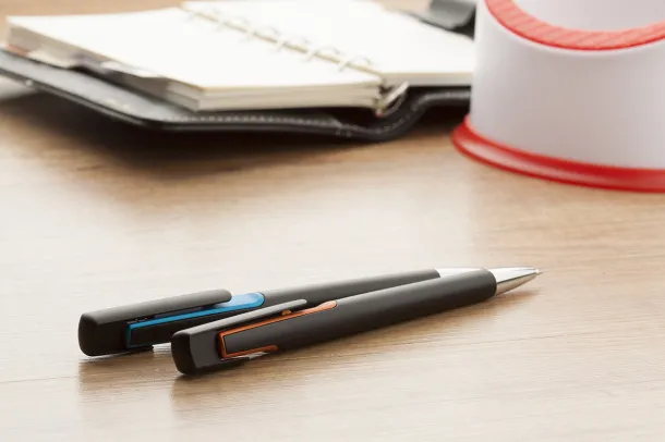 Vade ballpoint pen Orange Black