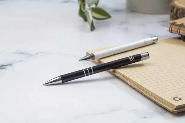 Rechannel ballpoint pen White