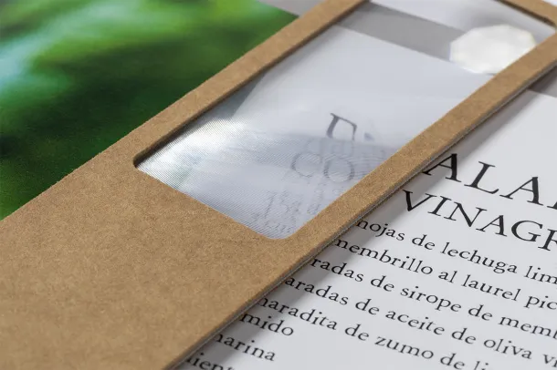 Niffy bookmark s povećalom Prirodna