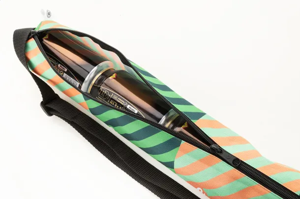 SuboBag Pivo personalizirana torbica za limenke izrađena od recikliranog PET materijala Crna
