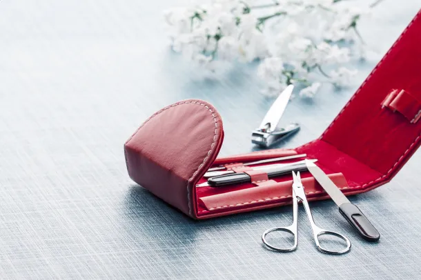 Missy manicure set Red