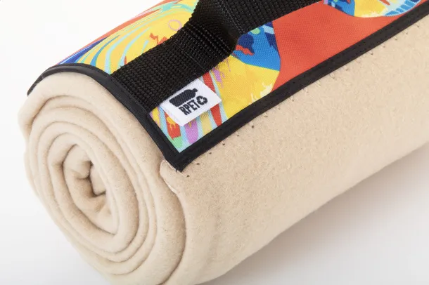 Reporta custom RPET polar blanket Natural