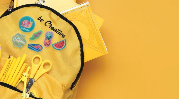 ColoBadge personalizirani bedž s magnetnom kopčom Bijela