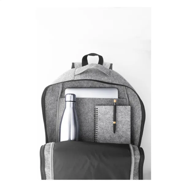 Refelt Back Ruksak od RPET filca, 15" Siva
