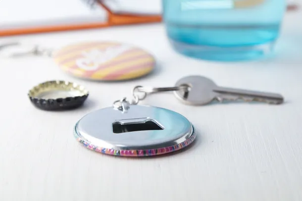 KeyBadge Bottle pin button keyring Silver White