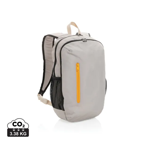  Impact AWARE™ ležerni ruksak 300D RPET, 15" - XD Collection Bijela 137