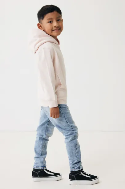Iqoniq Yengo kids recycled cotton hoodie with sidepockets - iqoniq cloud pink