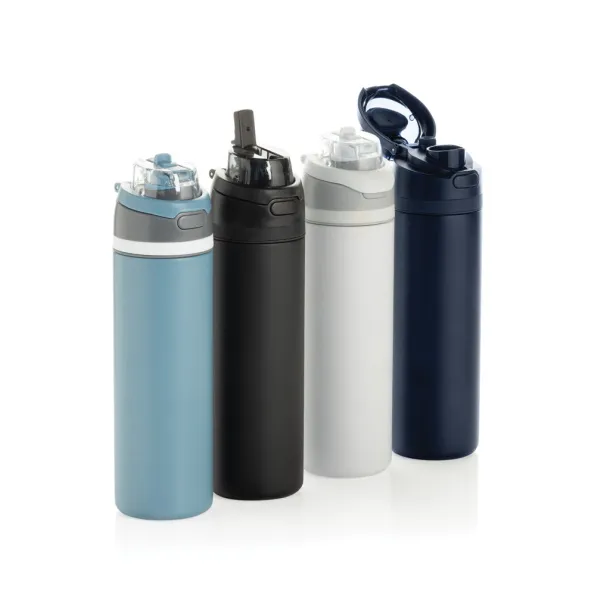 Omni Sip RCS certificirana boca od recikliranog nehrđajućeg čelika, 700 ml - XD Collection Crna