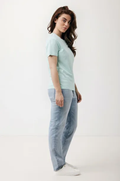  Iqoniq Yala women lightweight recycled cotton t-shirt - iqoniq crushed mint