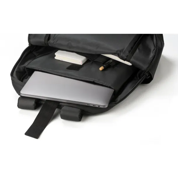  Backpack Crna