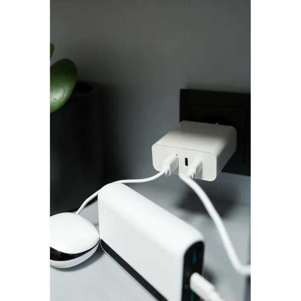 Altha USB zidni punjač Bijela