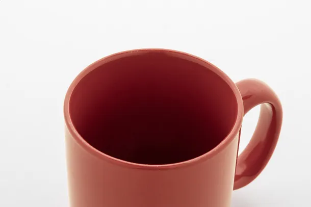 Kolomu coloured ceramic mug Red