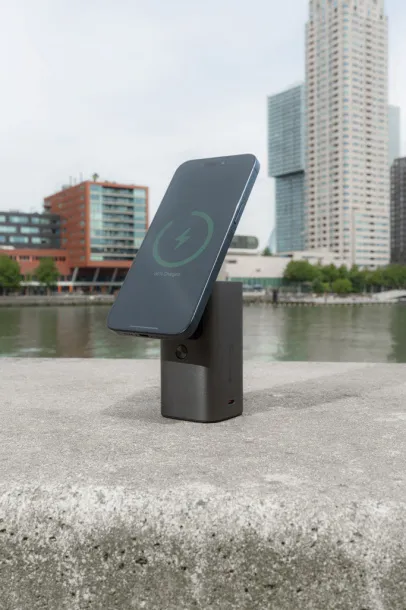 Urban Vitamin Sunnyvale Urban Vitamin Sunnyvale 100W 15.000mAh magnetic powerbank - Urban Vitamin Anthracite
