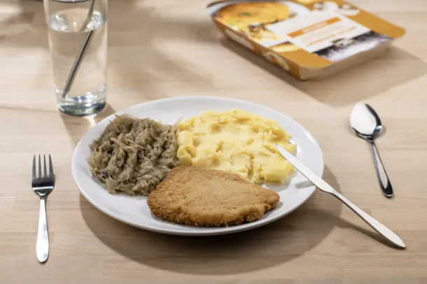 ZUNA Set pribora za jelo Srebrna