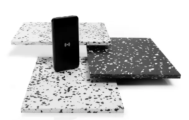  RCS reciklirana prijenosna baterija, 8 000 mAh - XD Collection Crna