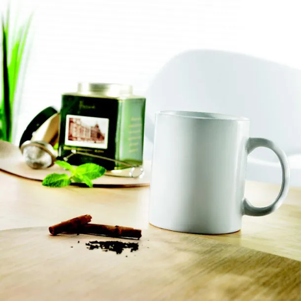 DUBLIN Classic ceramic mug in box White