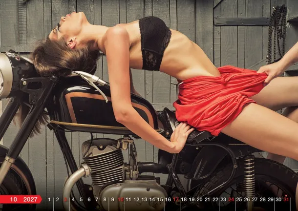  "SPEED GIRLS" color kalendar Color